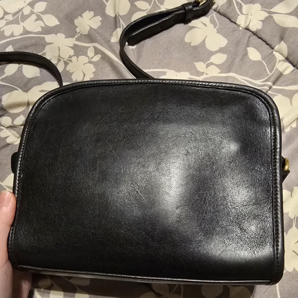 Vintage (1998) Coach bag style #9087 - Picture 7 of 13